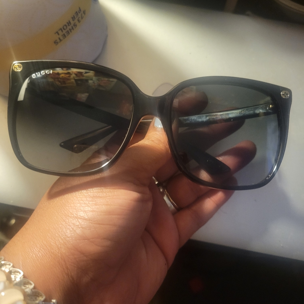Gucci sunglasses (authentic)